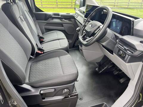 Ford Transit Custom 280 EcoBlue Limited - U64