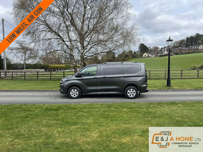 Ford Transit Custom 280 EcoBlue Limited - U64