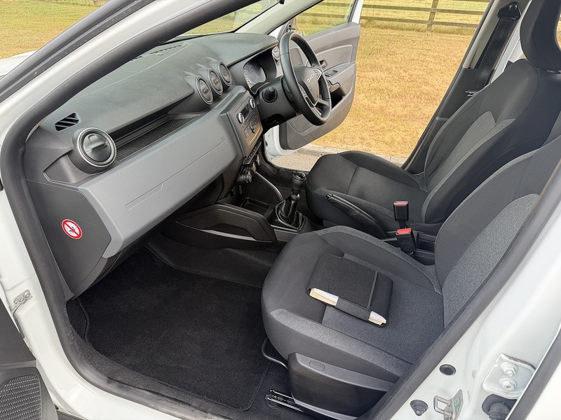 Dacia Duster TCe Essential 4X2 - U65