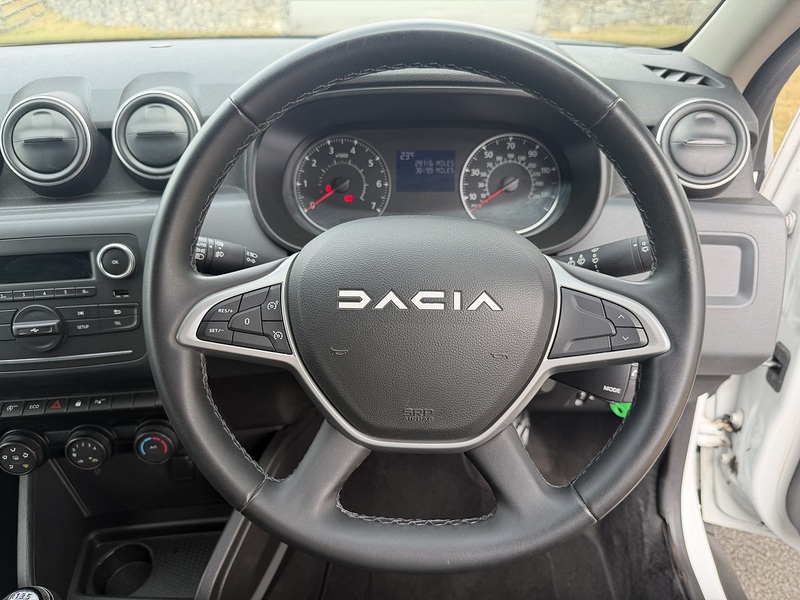 Dacia Duster TCe Essential 4X2 - U65
