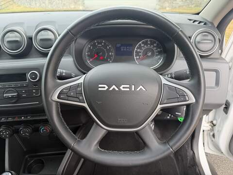 Dacia Duster TCe Essential 4X2 - U65