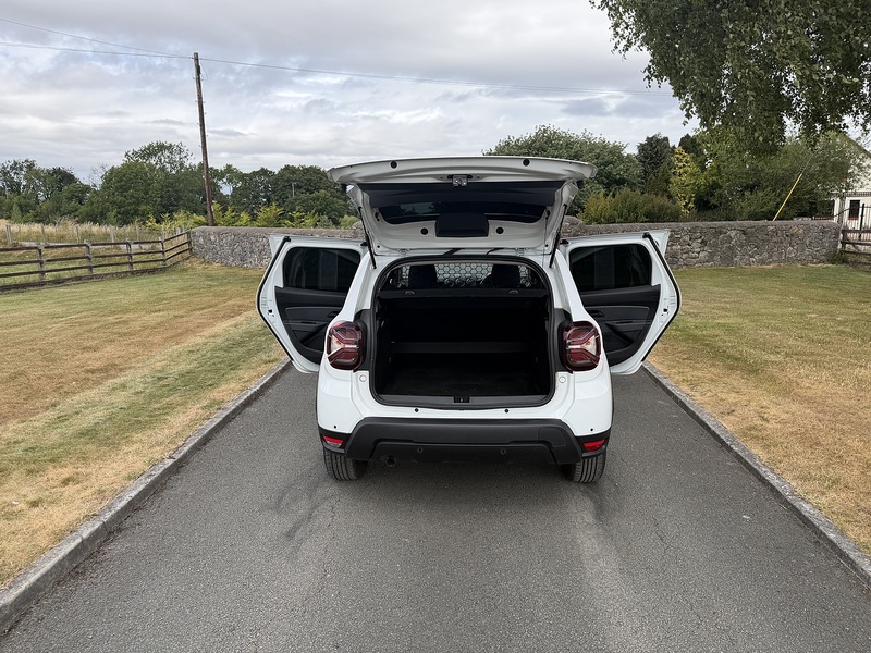 Dacia Duster TCe Essential 4X2 - U65