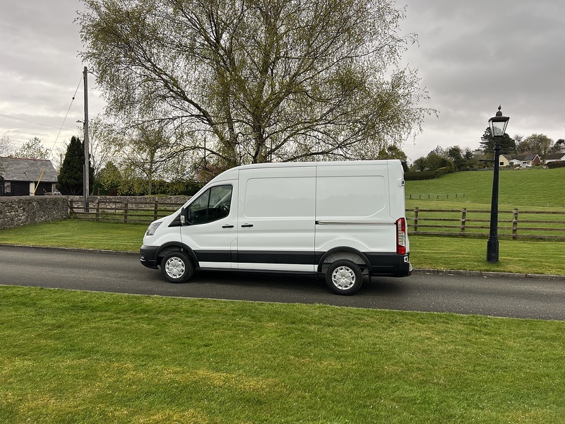 Ford Transit 290 EcoBlue Leader - U66