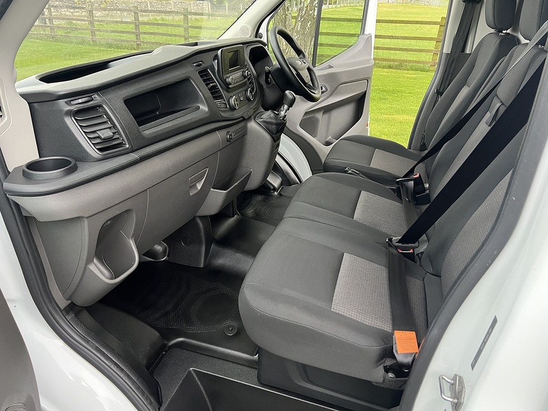 Ford Transit 290 EcoBlue Leader - U66
