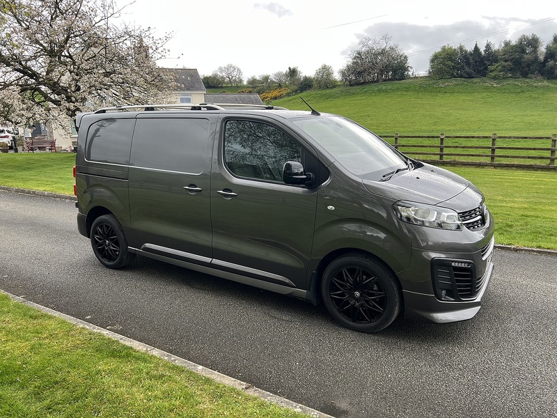 Vauxhall Vivaro Turbo D 3100 GS - U67