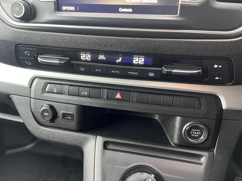 Vauxhall Vivaro Turbo D 3100 GS - U67