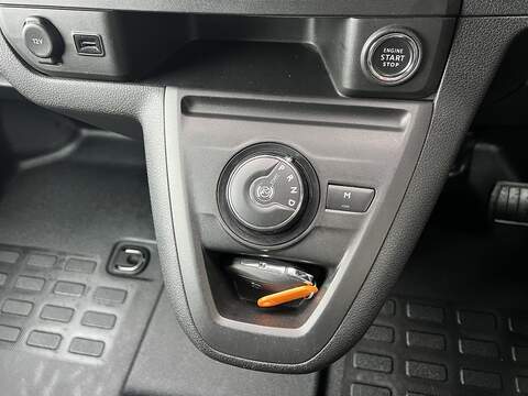 Vauxhall Vivaro Turbo D 3100 GS - U67