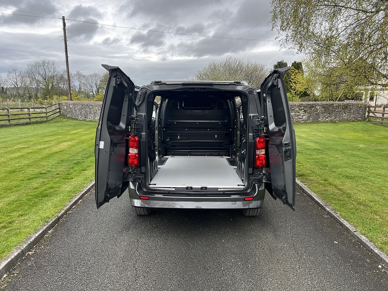 Vauxhall Vivaro Turbo D 3100 GS - U67