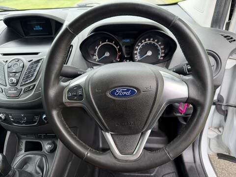 Ford Transit Courier EcoBoost Trend - U69