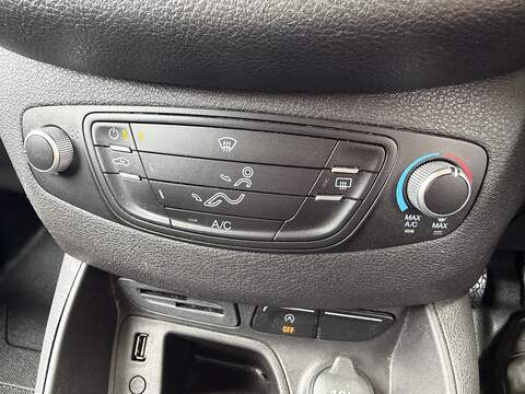 Ford Transit Courier EcoBoost Trend - U69