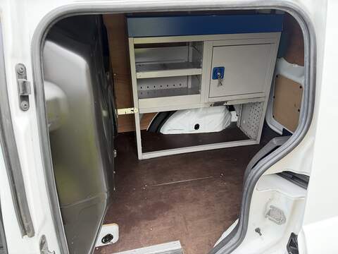 Ford Transit Courier EcoBoost Trend - U69
