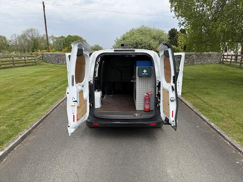 Ford Transit Courier EcoBoost Trend - U69