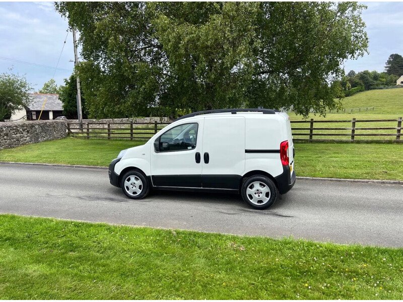 Fiat Fiorino MultiJetII Adventure - U7