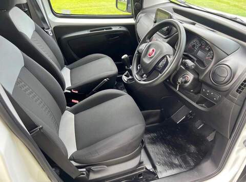 Fiat Fiorino MultiJetII Adventure - U7