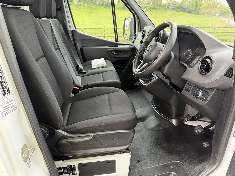 Mercedes-Benz Sprinter 316 CDI RWD S/Cab Tipper - U71