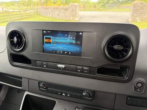 Mercedes-Benz Sprinter 316 CDI RWD S/Cab Tipper - U71