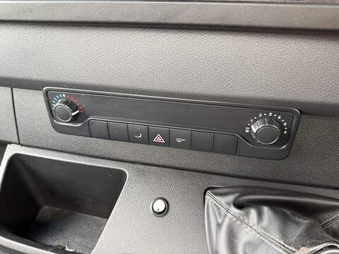 Mercedes-Benz Sprinter 316 CDI RWD S/Cab Tipper - U71