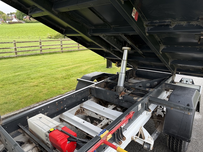 Mercedes-Benz Sprinter 316 CDI RWD S/Cab Tipper - U71