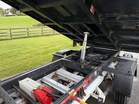Mercedes-Benz Sprinter 316 CDI RWD S/Cab Tipper - U71