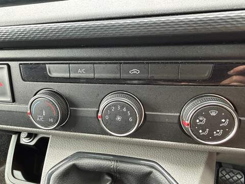 Volkswagen Transporter TDI T32 Startline 4motion - U79