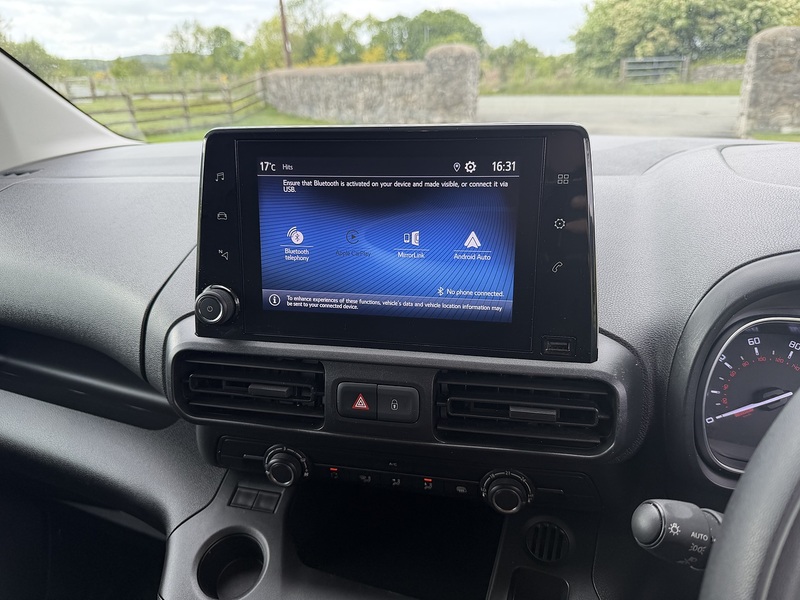 Toyota PROACE CITY BlueHDi Active - U82