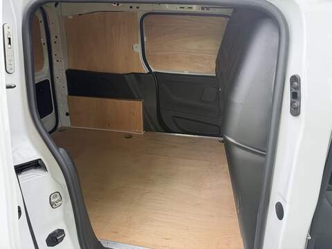 Toyota PROACE CITY BlueHDi Active - U82