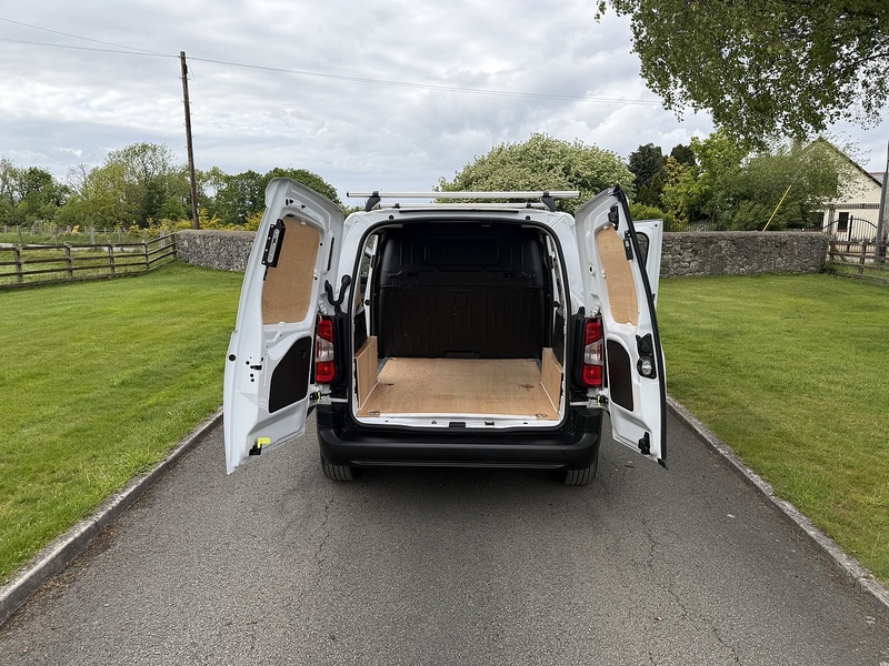 Toyota PROACE CITY BlueHDi Active - U82