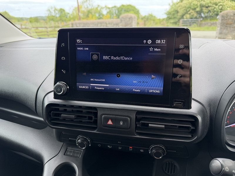 Toyota PROACE CITY BlueHDi Active - U84