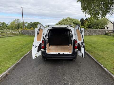 Toyota PROACE CITY BlueHDi Active - U84