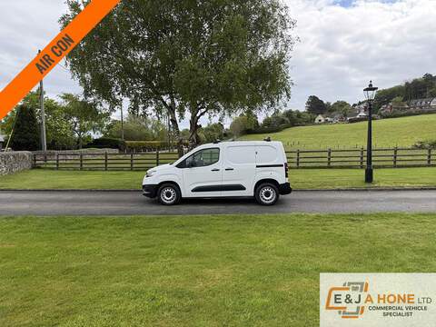 Toyota PROACE CITY BlueHDi Active - U84
