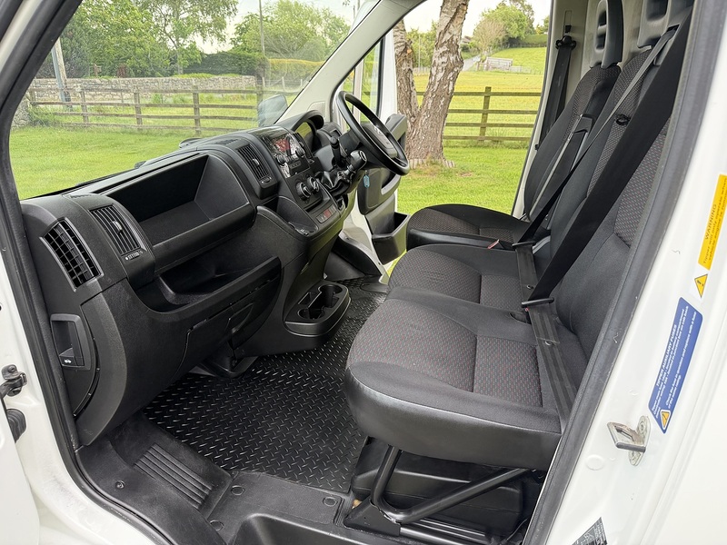 Citroen Relay BlueHDi 35 Plus d/cab tipper - U87