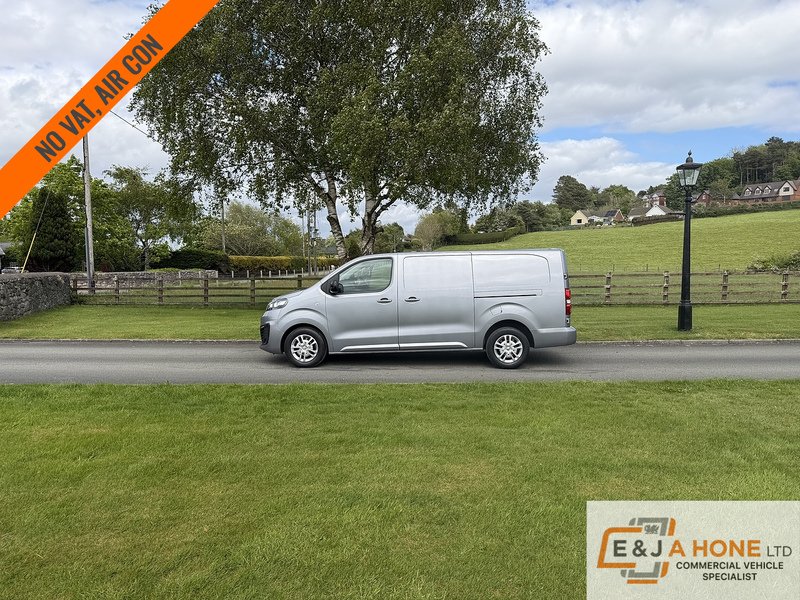 Vauxhall Vivaro Turbo D 3100 Sportive - U88