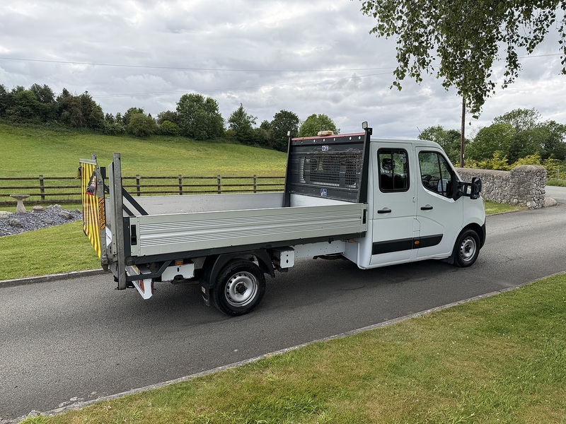 Nissan NV400 Dci Tekna L3h1 c/cab Dropside - U89