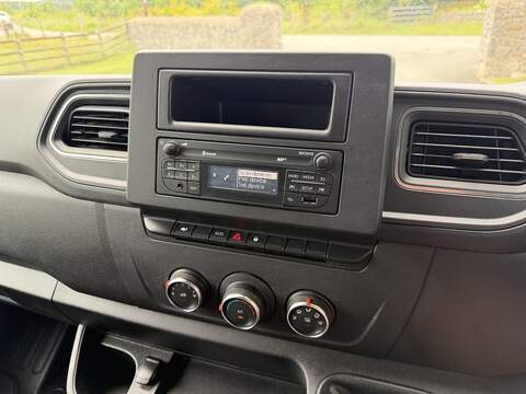 Nissan NV400 Dci Tekna L3h1 c/cab Dropside - U89