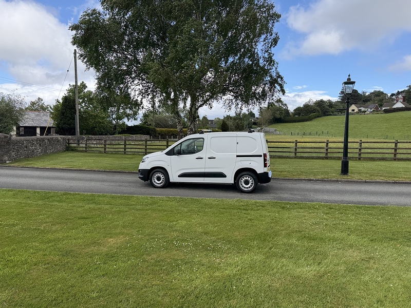 Toyota PROACE CITY BlueHDi Active - U90