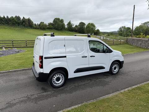 Toyota PROACE CITY BlueHDi Active - U90