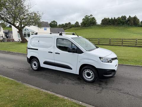 Toyota PROACE CITY BlueHDi Active - U90