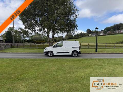 Toyota PROACE CITY 1.5 BlueHDi Active Short Panel Van 5dr Diesel Manual SWB Euro 6 (s/s) (100 bhp)