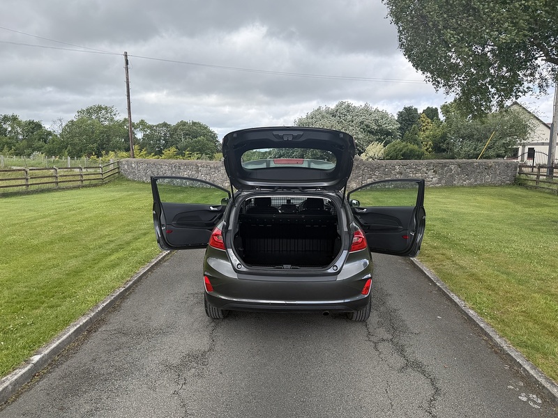 Ford Fiesta Van Ti-VCT - U92