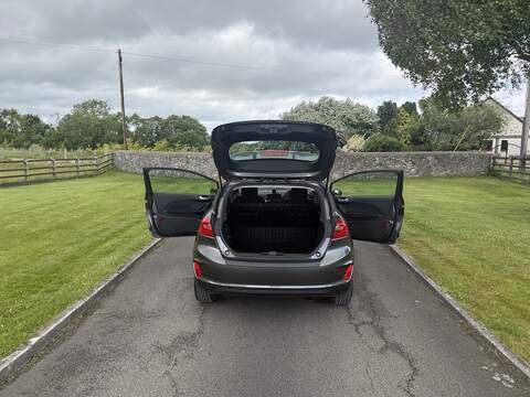 Ford Fiesta Van Ti-VCT - U92
