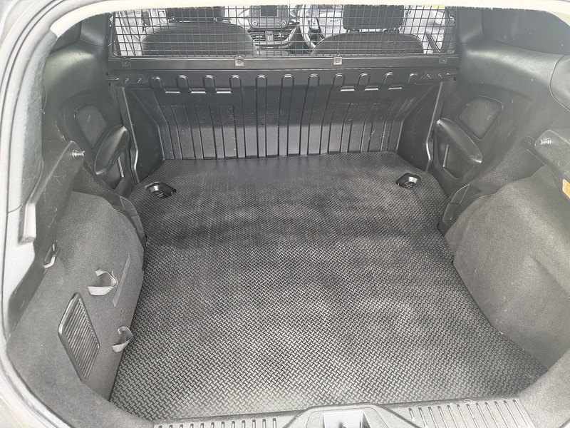 Ford Fiesta Van Ti-VCT - U92