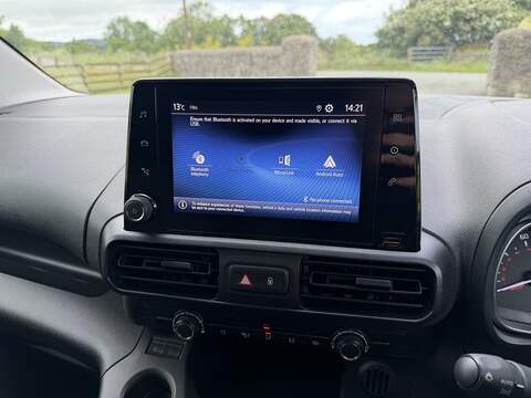 Toyota PROACE CITY BlueHDi Active - U95