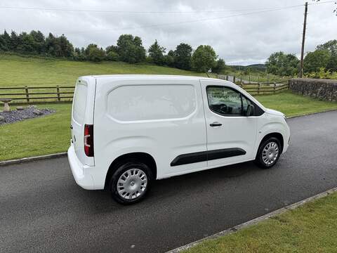 Vauxhall Combo Turbo D 2300 Sportive - U99