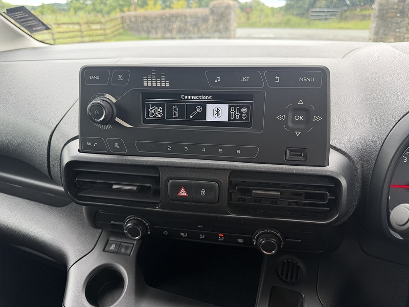 Vauxhall Combo Turbo D 2300 Sportive - U99