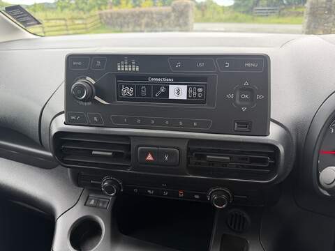 Vauxhall Combo Turbo D 2300 Sportive - U99
