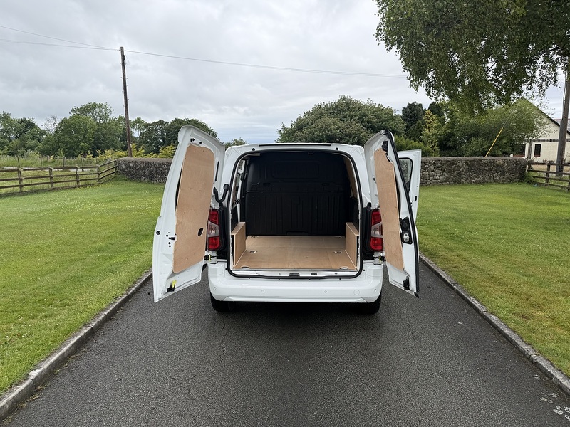 Vauxhall Combo Turbo D 2300 Sportive - U99