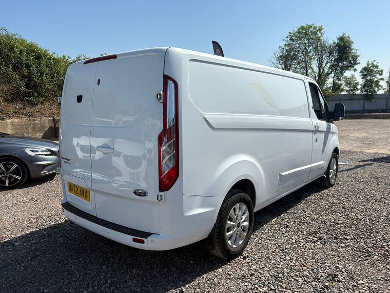 Ford Transit Custom 2.0 300 EcoBlue Limited Panel Van 5dr Diesel Manual L2 H1 Euro 6 (s/s) (130 ps) - U16