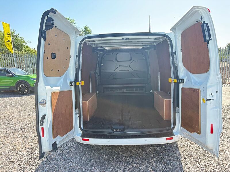 Ford Transit Custom 2.0 300 EcoBlue Limited Panel Van 5dr Diesel Manual L2 H1 Euro 6 (s/s) (130 ps) - U16