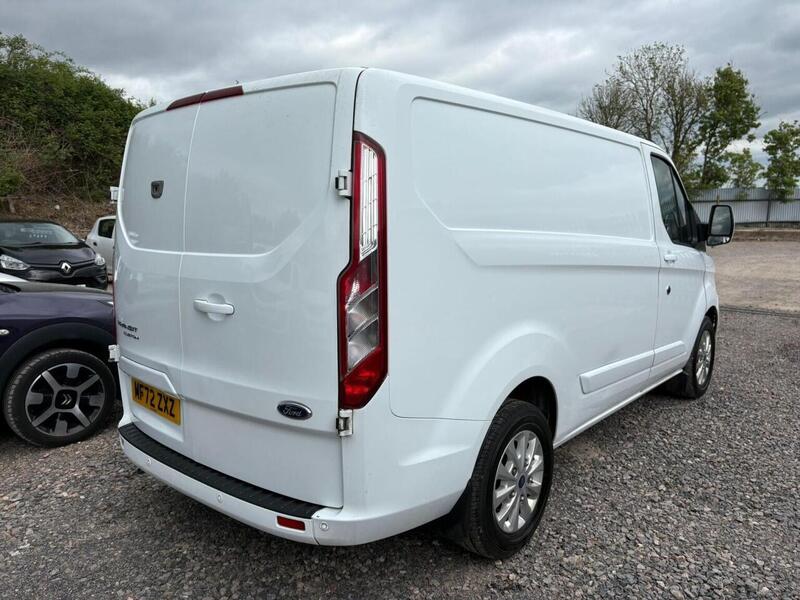 Ford Transit Custom 2.0 300 EcoBlue Limited Panel Van 5dr Diesel Manual L1 H1 Euro 6 (s/s) (130 ps) - U17