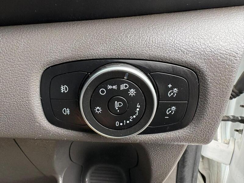 Ford Transit Custom 2.0 300 EcoBlue Limited Panel Van 5dr Diesel Manual L1 H1 Euro 6 (s/s) (130 ps) - U17